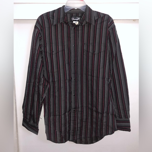 Wrangler Other - Wrangler Black/Red Button Up Long Sleeve Shirt Size M